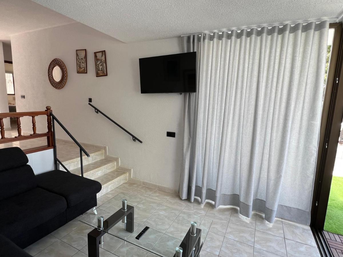 Fantastic Bungalow Playa De Las Americas Arona  Exterior foto